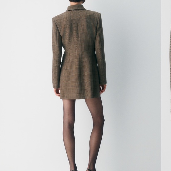 Aritzia Taupe Checkered Blazer Dress - Picture 5 of 10